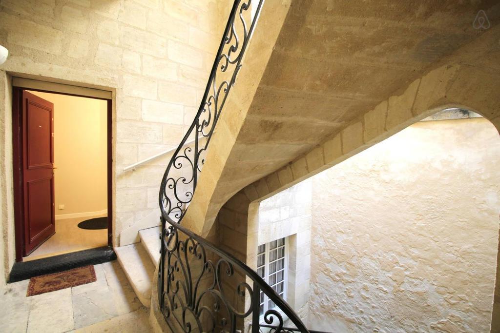 Appartement 2 Chambres En Hyper Centre Avec Balcon بوردو المظهر الخارجي الصورة